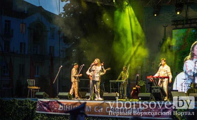 Митя Негодяев о салюте и государственном гимне с "дефектом" (12 фото)