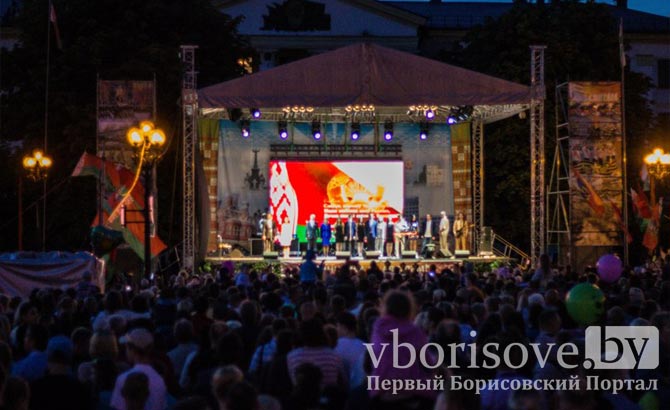 Митя Негодяев о салюте и государственном гимне с "дефектом" (12 фото)