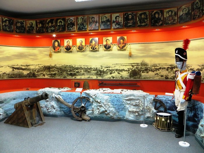 Борисов Борисов