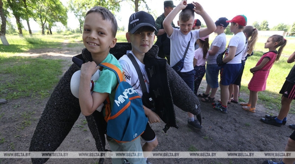ФОТОФАКТ: Отряд "Патриот" действует в оздоровительном лагере в Борисове
