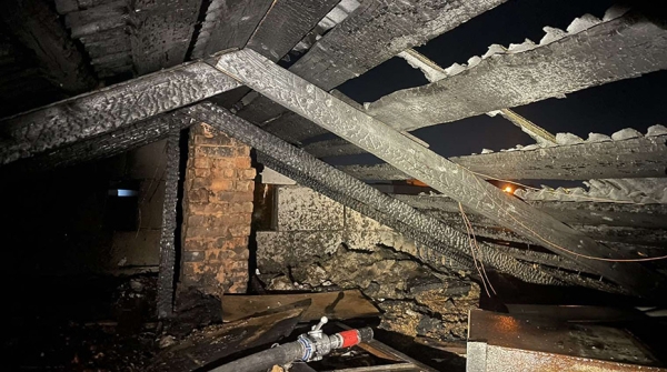 В Борисове благодаря пожарному извещателю спаслись 10 человек, из них 6 детей В Борисове благодаря пожарному извещателю спаслись 10 человек, из них 6 детей