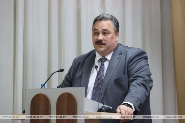 РЕПОРТАЖ: "Во главе угла экономика". В Борисовском районе определили задачи для нового руководителя РЕПОРТАЖ: "Во главе угла экономика". В Борисовском районе определили задачи для нового руководителя