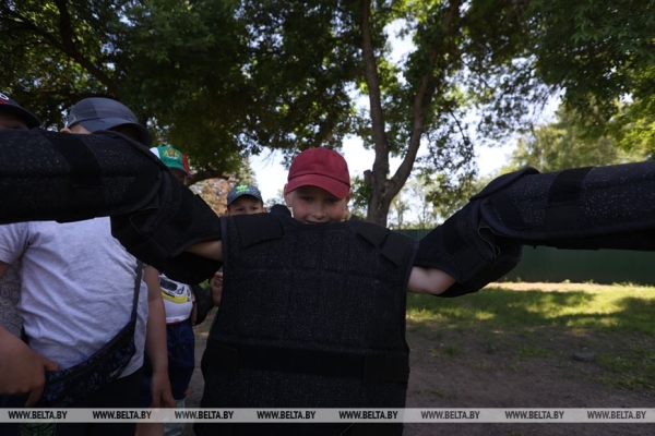 ФОТОФАКТ: Отряд "Патриот" действует в оздоровительном лагере в Борисове