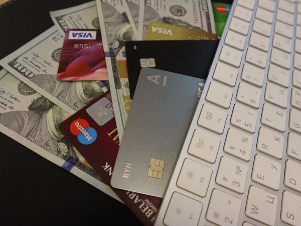 Две борисовчанки попались на уловку кибермошенников при оплате услуг в интернете Две борисовчанки попались на уловку кибермошенников при оплате услуг в интернете