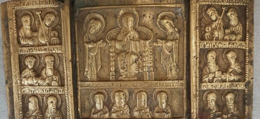 Памятники медного культового литья впервые привезли в Витебск