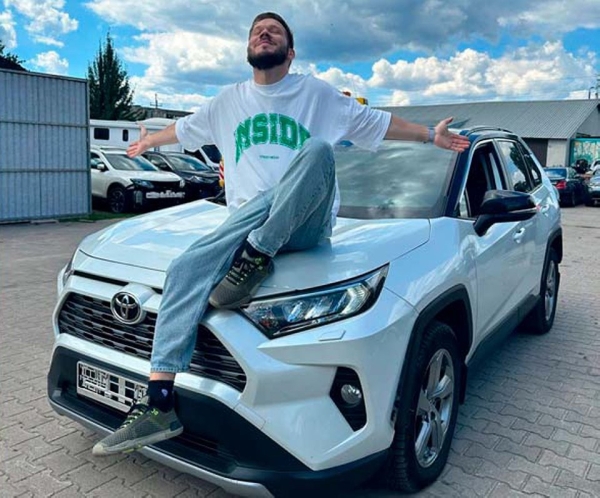 &laquo;Чудо произошло&raquo;: под Варшавой нашли угнанную Toyota с белорусскими номерами. Вот как она теперь выглядит