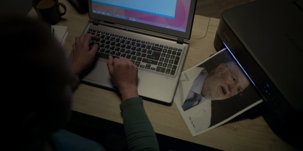 Врач годами подменял донорскую сперму своей — теперь у него больше 90 детей. История шокирующего эксперимента