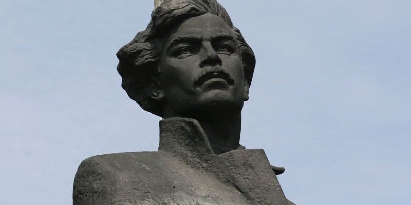 Максім Багдановіч: Жыццё, творчасць і ўплыў на беларускую культуру Максім Багдановіч: Жыццё, творчасць і ўплыў на беларускую культуру