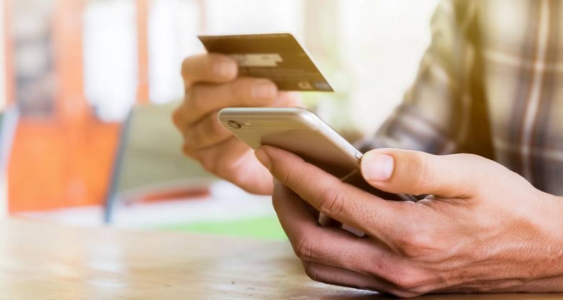 МТБанк бьет тревогу: мошенники нашли новый хитроумный способ кражи денег с банковских карт
МТБанк бьет тревогу: мошенники нашли новый хитроумный способ кражи денег с банковских карт